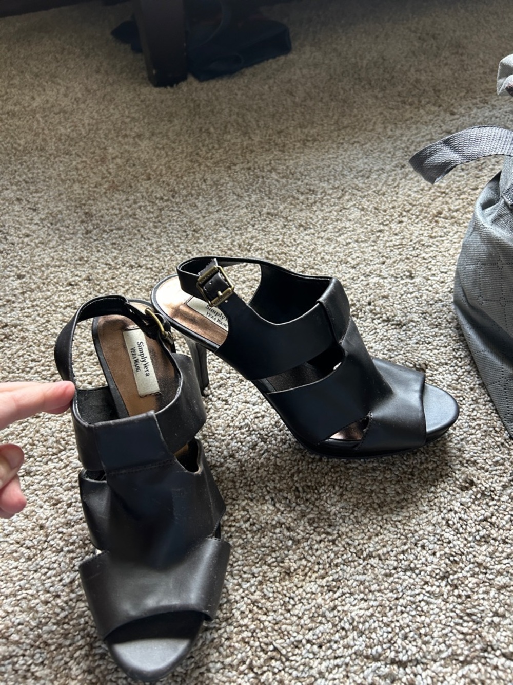 Simply Vera Vera Wang Black Cutout Slingback Heels